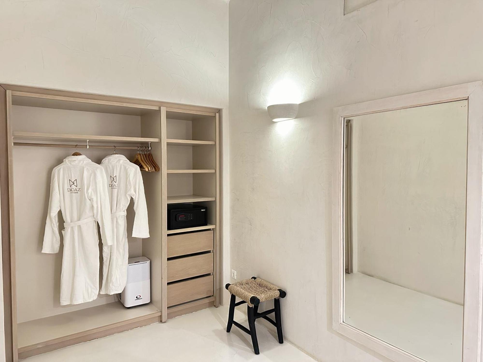 Dagaz Suites Fira  Bagian luar foto