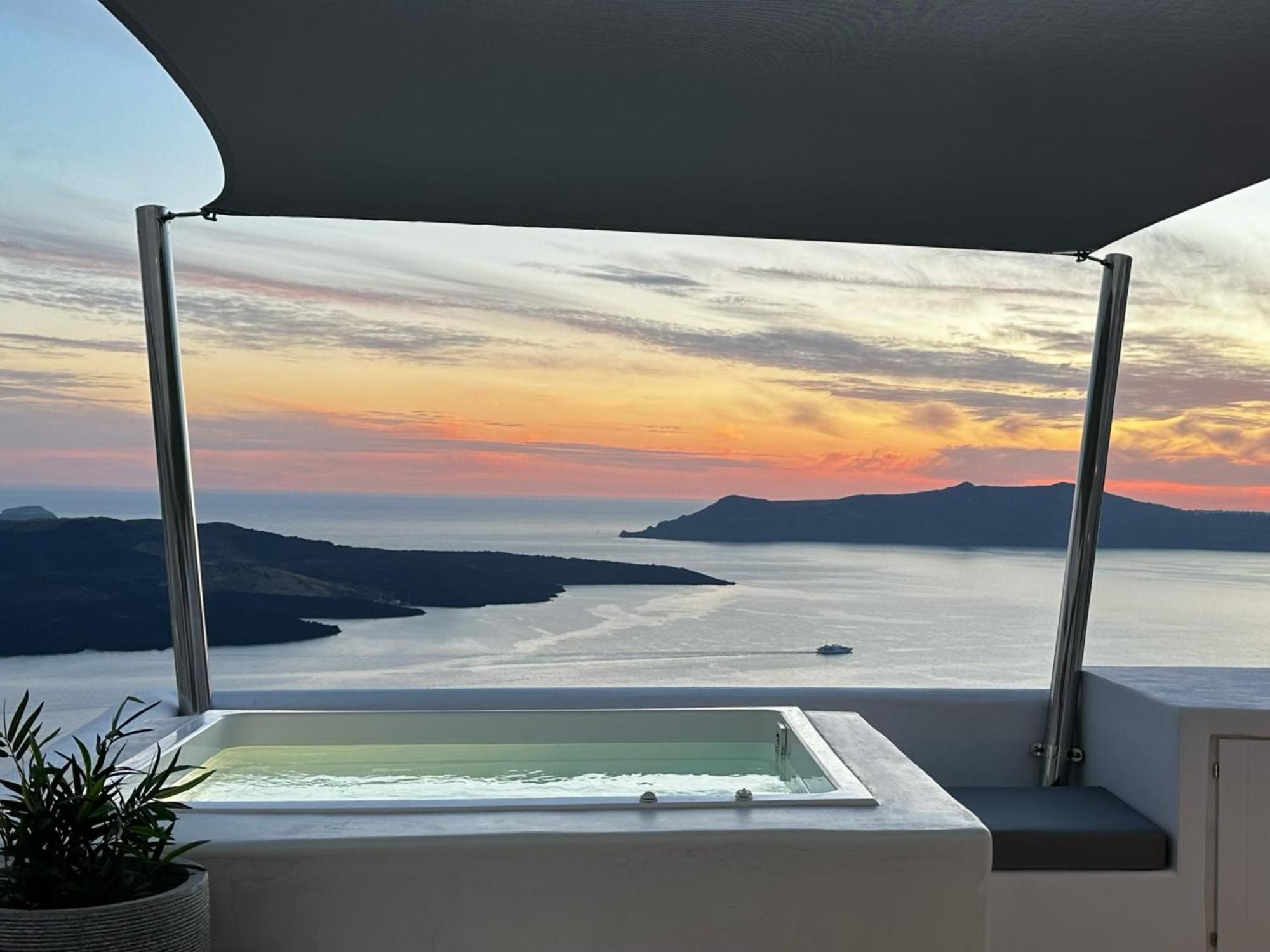 Dagaz Suites Fira  Bagian luar foto
