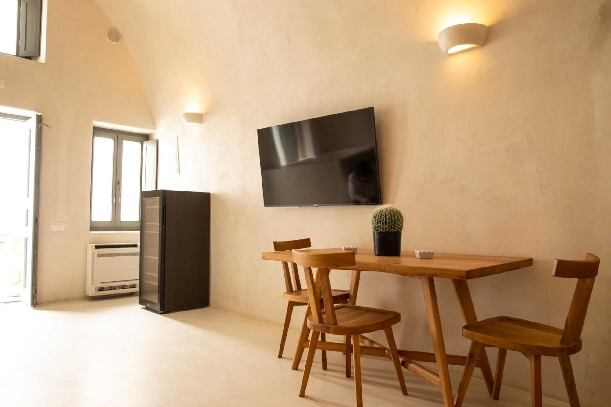 Dagaz Suites Fira  Bagian luar foto